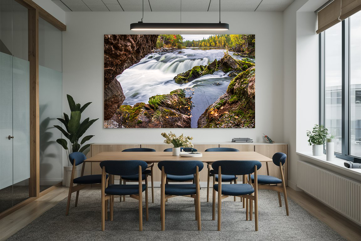 Sisustusvalokuvat, Sisustustaulu maisema, sisustuskuva luonto, Sisustustaulu Kuusamo, jyrävän putous,, sisustuskuva, Tyylikkäät sisustustaulut, Sisustustaulu on erinomainen tapa saada uutta ilmettä toimistoon edullisesti. toimisto luontotaulu, sisustuskuva. Jarno Artika