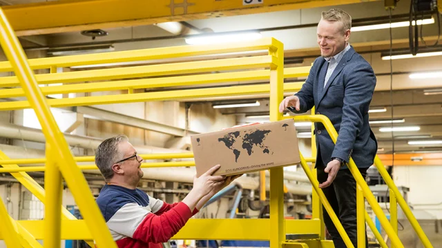 macmetal joensuu, tehdaskuvaaja joensuu, yrityskuvaus joensuu, Jarno artika