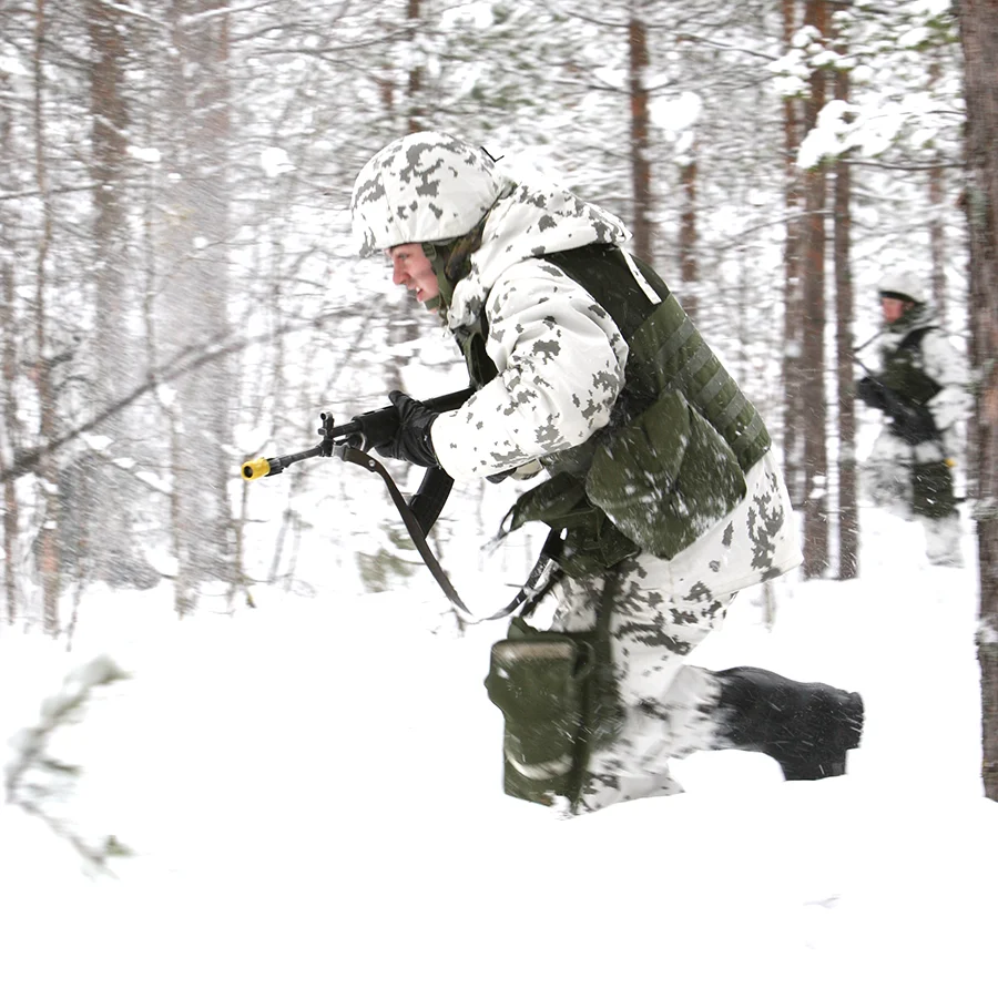 lehtikuva nato sotilas